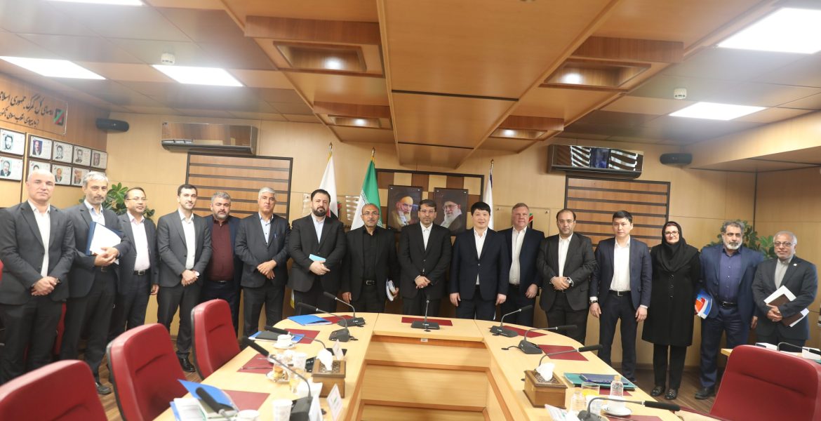 دیدار معاون وزیر اقتصاد و رئیس کل گمرک ایران با وزیر مسئول گمرکی اتحادیه اقتصادی اوراسیا