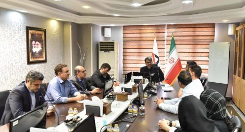 دیدار رئیس کل گمرک ایران با اعضای انجمن تولیدکنندگان تلفن همراه