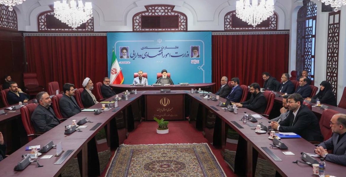توصیه های رئیس جمهور به رئیس کل گمرک ایران: تسهیل تجارت برای کشور مسئله ما در گمرکات است