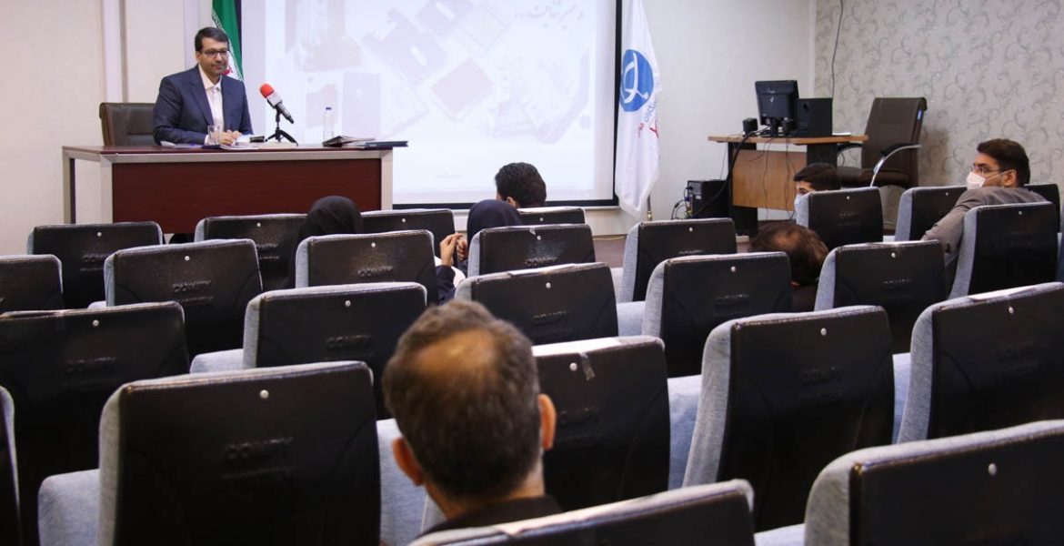بازدید دکتر محمد رضوانی فر از باشگاه خبرنگاران جوان