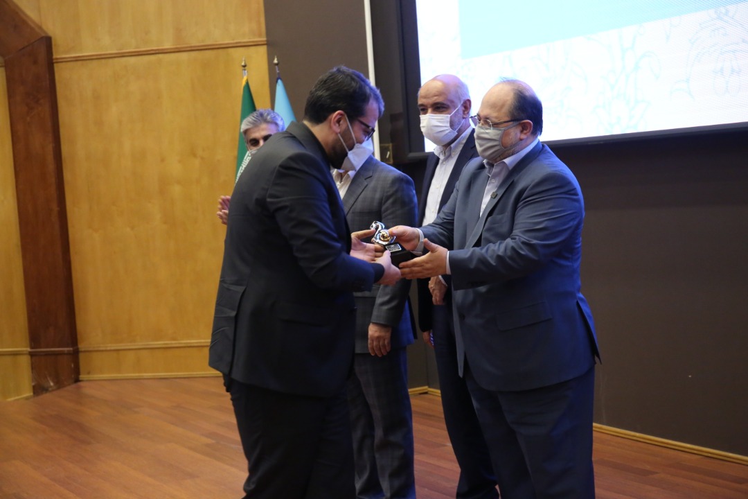 مراسم تجلیل از شرکتهای برتر شستا