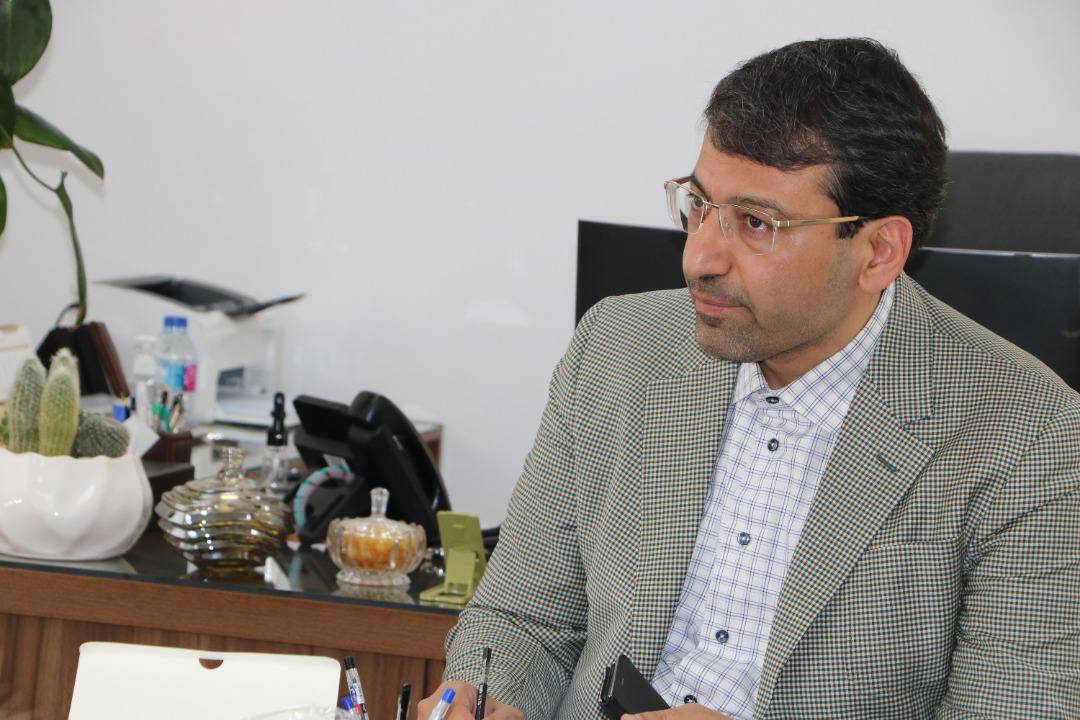 بازدید دکتر محمد رضوانی فر از شرکت داروسازی فارابی