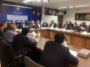 نشست رفع موانع تولید فعالان اقتصادی اراک با حضور وزیر امور اقتصادی و دارایی و رئیس کل گمرک ایران در استانداری مرکزی 