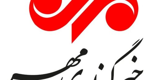 رئیس کل گمرک گفت: ۴۴ درصد صادرات کالاهای غیر نفتی از مواد پتروشیمی است و ارزش کالاهای صادراتی پتروشیمی به علت کاهش قیمت جهانی ۱۸ درصد کاهش یافته است.