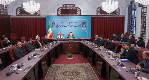 توصیه های رئیس جمهور به رئیس کل گمرک ایران: تسهیل تجارت برای کشور مسئله ما در گمرکات است