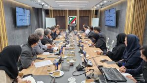 برگزاری میز خدمت گمرک ایران با حضور دکتر رضوانی فر ویژه شرکت‌های دارویی