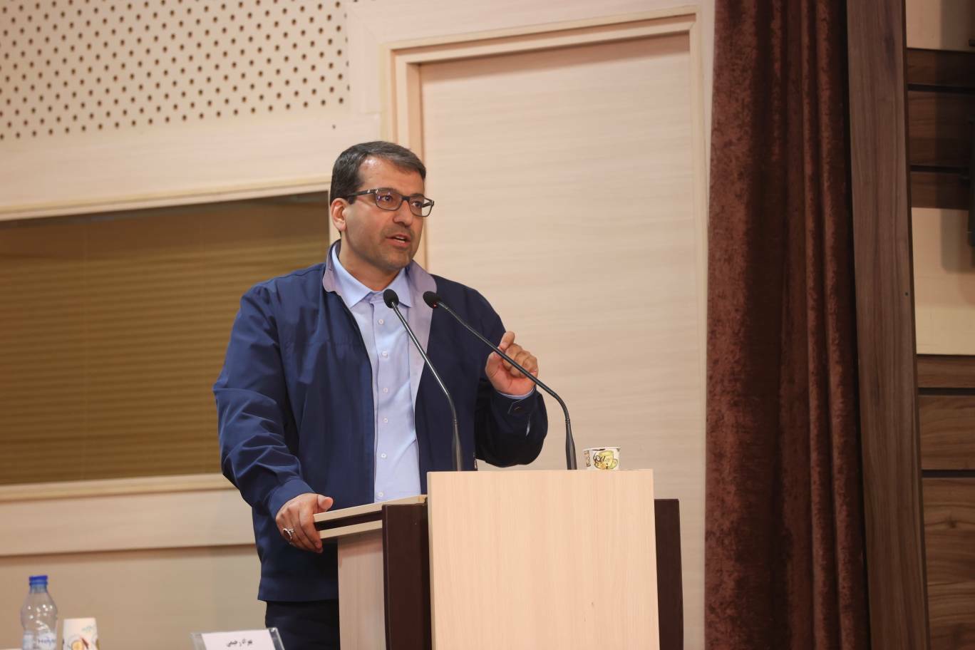 معاون وزیر و رئیس کل گمرک ایران در جمع فعالان اقتصادی کردستان