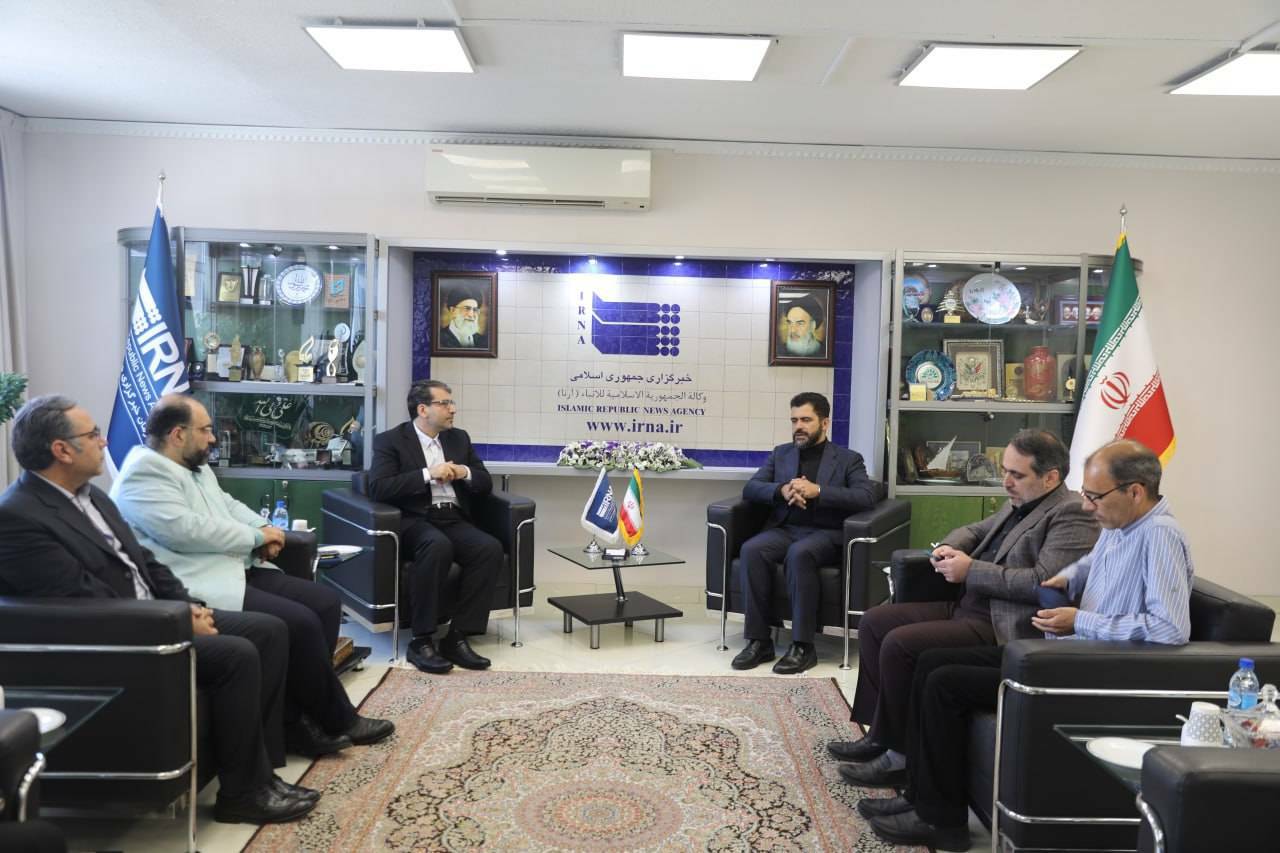 بازدید معاون وزیر اقتصاد و رییس کل گمرک ایران از خبرگزاری ایرنا و دیدار با مدیرعامل این خبرگزاری